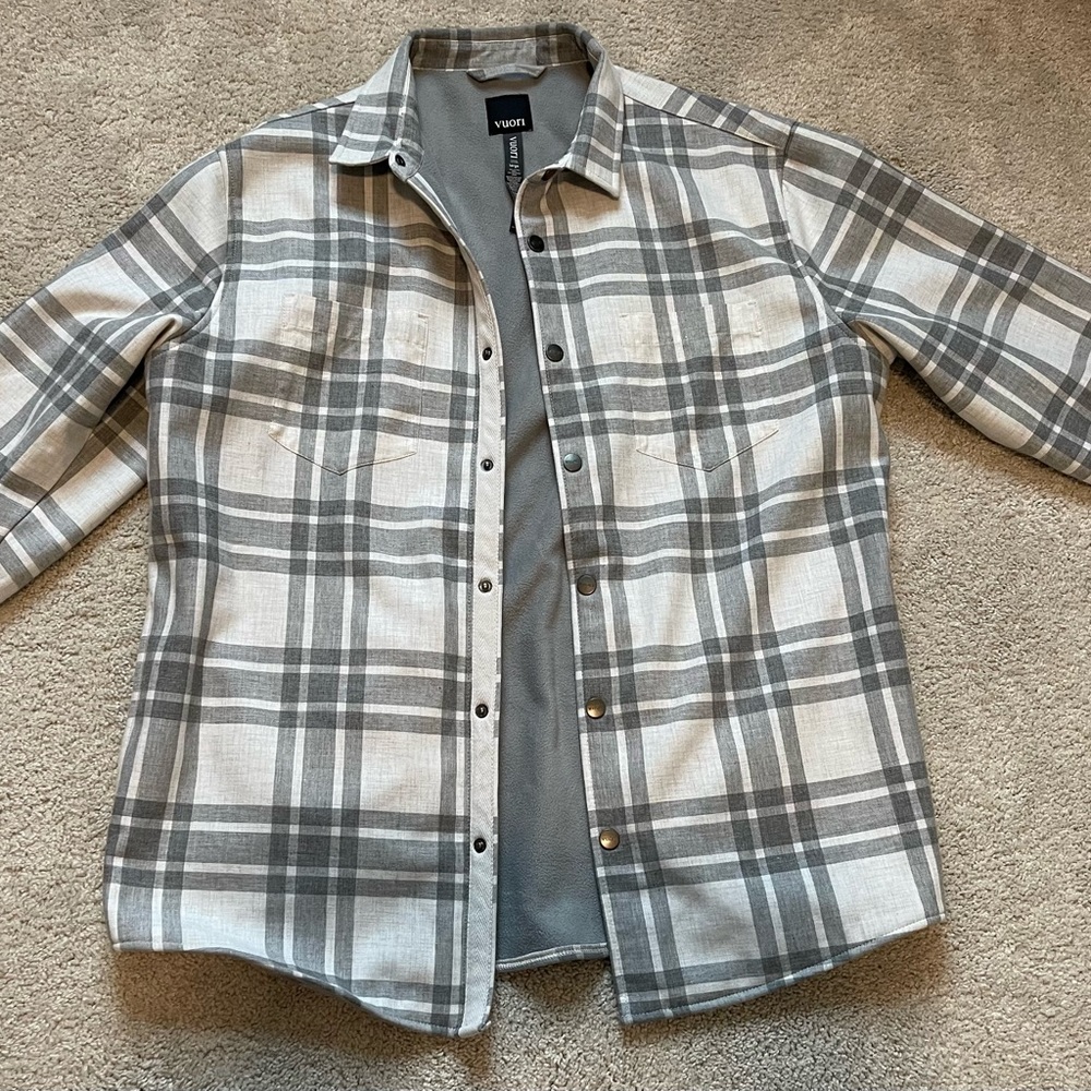 Vuori Range Shirt Jacket size L